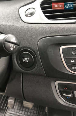 Мінівен Renault Grand Scenic 2012 в 