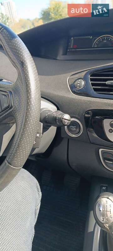 Минивэн Renault Grand Scenic 2013 в Львове фото 13 Минивэн Renault Grand Scenic 2013 в Львове