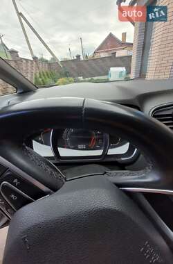 Минивэн Renault Grand Scenic 2018 в 