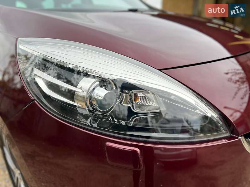 Минивэн Renault Grand Scenic 2012 в Великодолинском