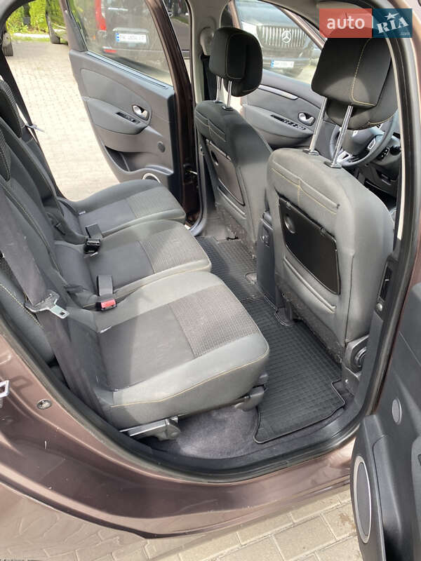 Минивэн Renault Grand Scenic 2010 в Ровно