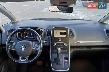 Минивэн Renault Grand Scenic 2017 в 
