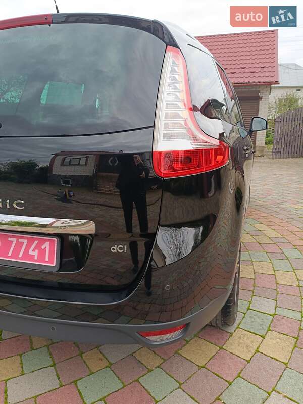 Минивэн Renault Grand Scenic 2016 в Львове фото 41 Минивэн Renault Grand Scenic 2016 в Львове