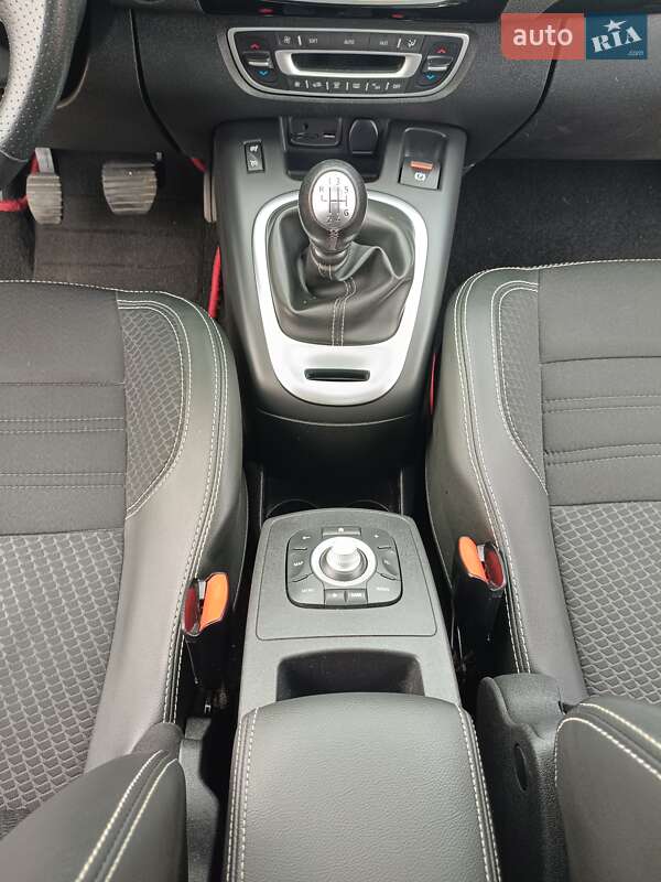 Минивэн Renault Grand Scenic 2016 в Львове фото 56 Минивэн Renault Grand Scenic 2016 в Львове