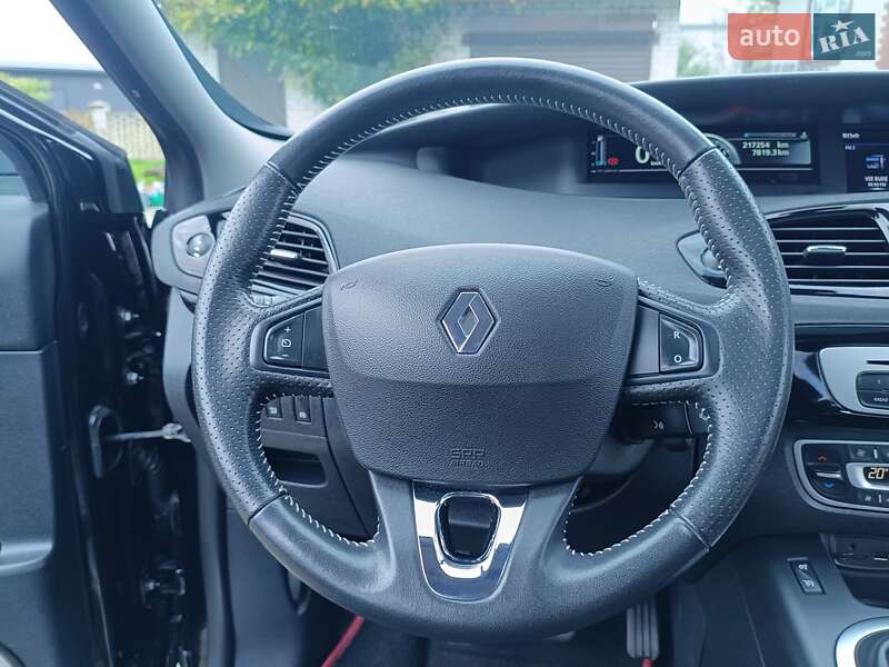 Минивэн Renault Grand Scenic 2016 в Львове фото 91 Минивэн Renault Grand Scenic 2016 в Львове