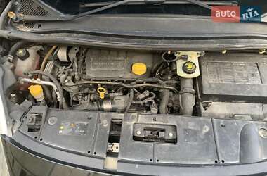 Минивэн Renault Grand Scenic 2011 в 