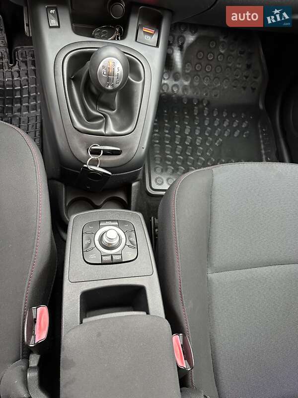 Минивэн Renault Grand Scenic 2012 в Киеве