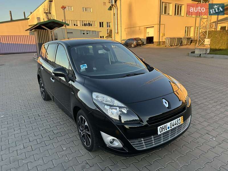 Renault Grand Scenic 2011 Renault Grand Scenic 2011