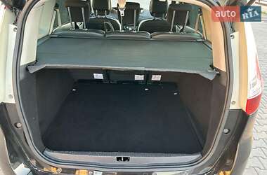 Минивэн Renault Grand Scenic 2011 в 