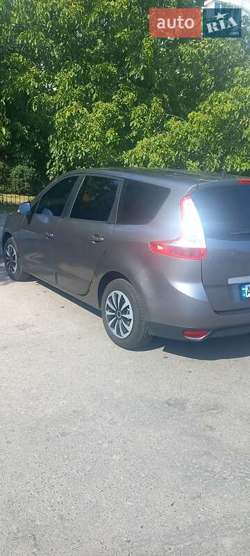 Минивэн Renault Grand Scenic 2014 в Володарке