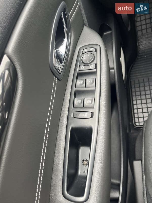 Минивэн Renault Grand Scenic 2015 в Вольногорске