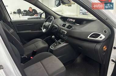 Минивэн Renault Grand Scenic 2012 в 