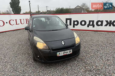 Минивэн Renault Grand Scenic 2010 в 