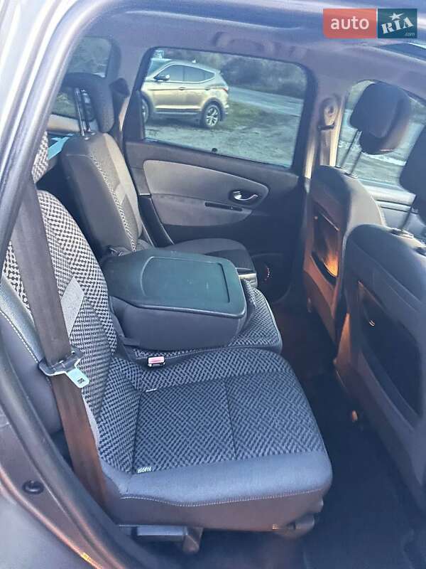 Минивэн Renault Grand Scenic 2011 в Изяславе