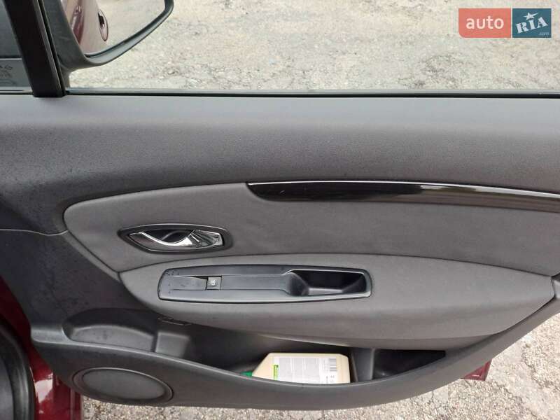 Минивэн Renault Grand Scenic 2014 в Решетиловке