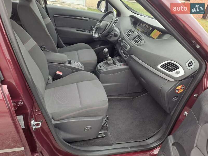 Минивэн Renault Grand Scenic 2014 в Решетиловке