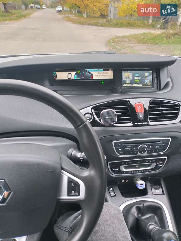 Мінівен Renault Grand Scenic 2011 в Чернігові