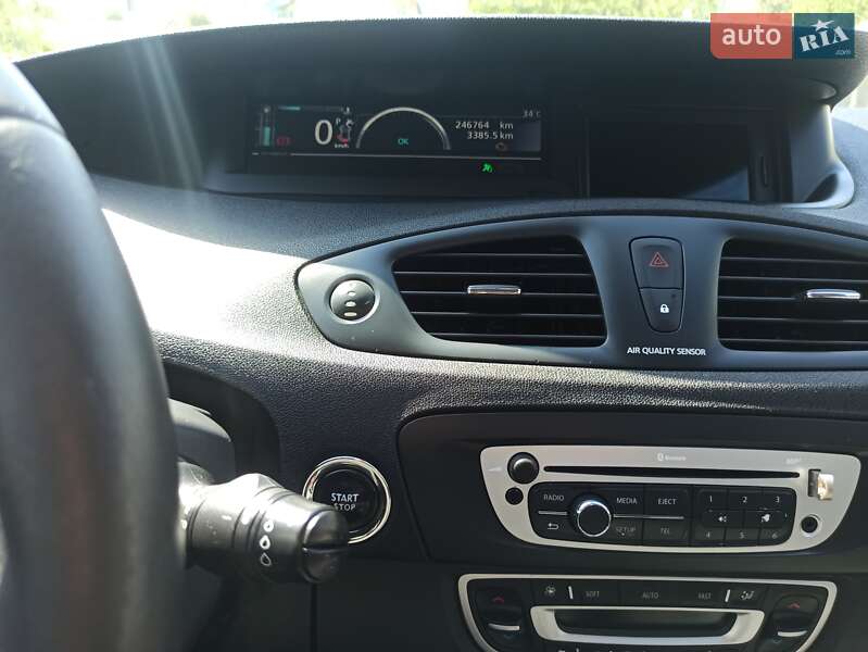 Минивэн Renault Grand Scenic 2012 в Шумске