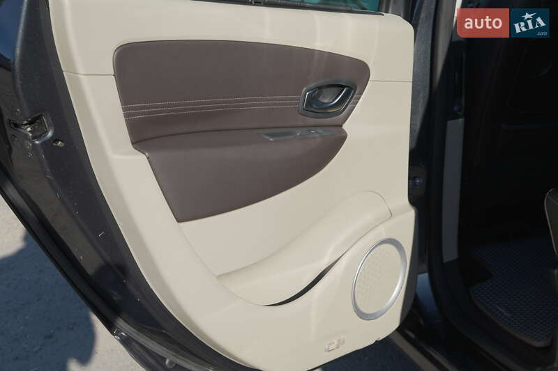 Мінівен Renault Grand Scenic 2010 в Києві