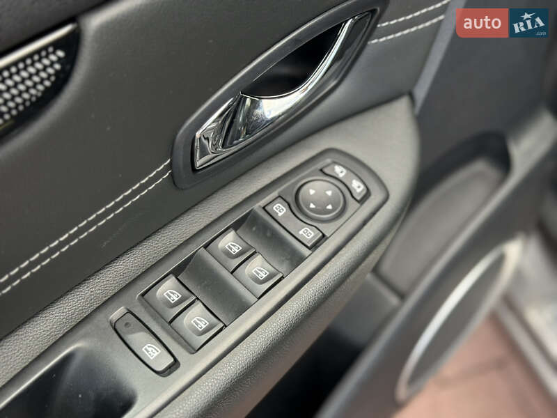 Минивэн Renault Grand Scenic 2012 в Стрые фото 40 Минивэн Renault Grand Scenic 2012 в Стрые