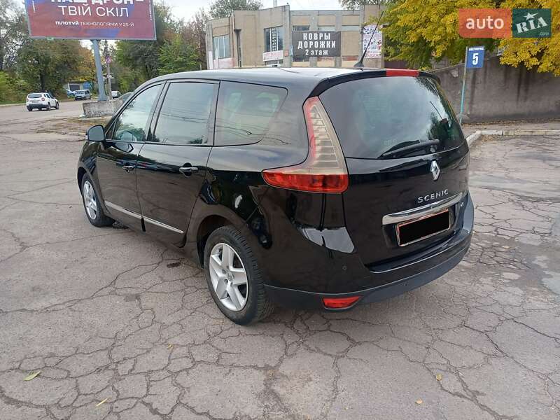 Минивэн Renault Grand Scenic 2015 в Каменском фото 10 Минивэн Renault Grand Scenic 2015 в Каменском
