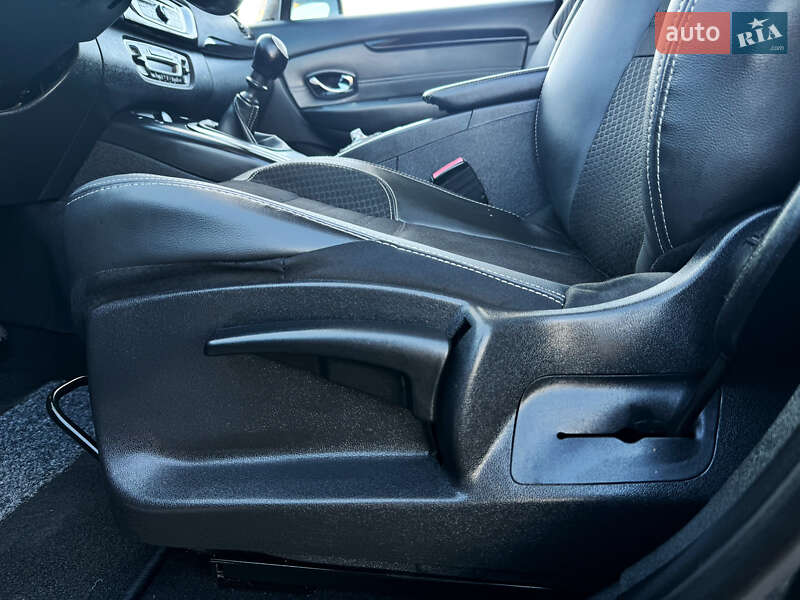 Мінівен Renault Grand Scenic 2015 в Стрию фото 75 Мінівен Renault Grand Scenic 2015 в Стрию