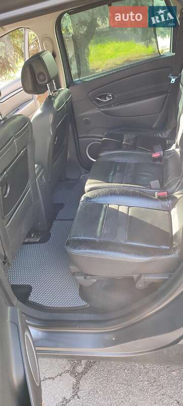 Мінівен Renault Grand Scenic 2012 в Кривому Розі