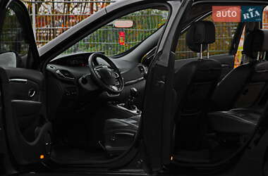 Мінівен Renault Grand Scenic 2013 в  фото 7 Мінівен Renault Grand Scenic 2013 в
