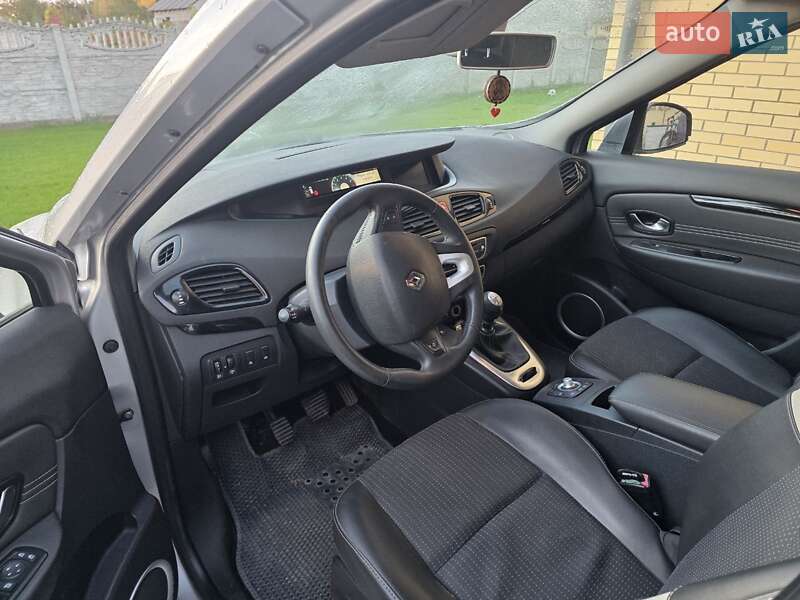 Минивэн Renault Grand Scenic 2011 в Луцке фото 9 Минивэн Renault Grand Scenic 2011 в Луцке