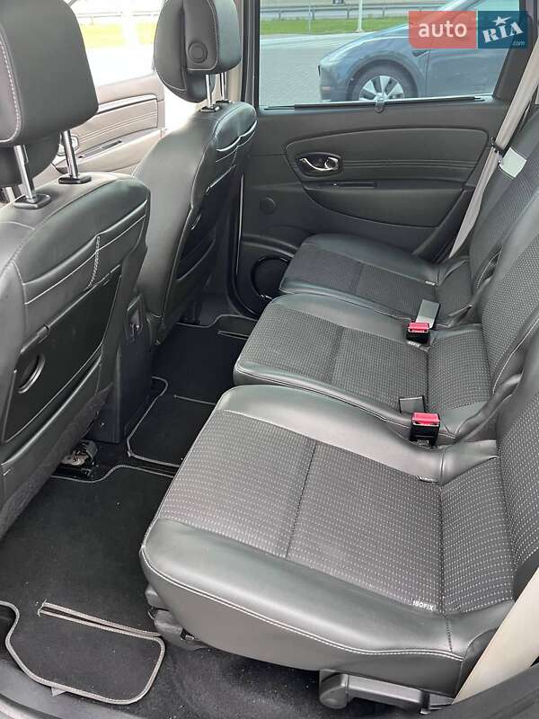 Минивэн Renault Grand Scenic 2012 в Киеве фото 4 Минивэн Renault Grand Scenic 2012 в Киеве