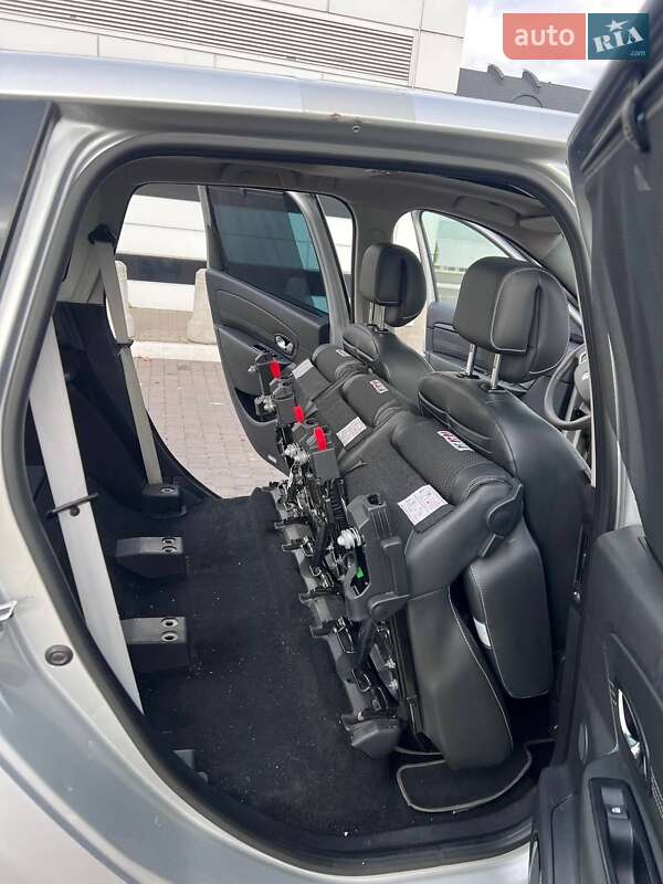 Минивэн Renault Grand Scenic 2012 в Киеве фото 18 Минивэн Renault Grand Scenic 2012 в Киеве