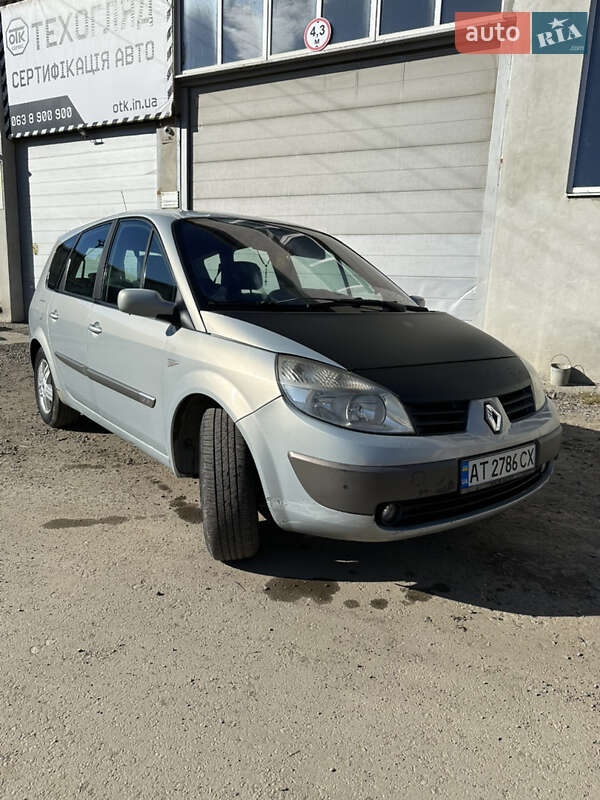 Мінівен Renault Grand Scenic 2004 в Коломиї