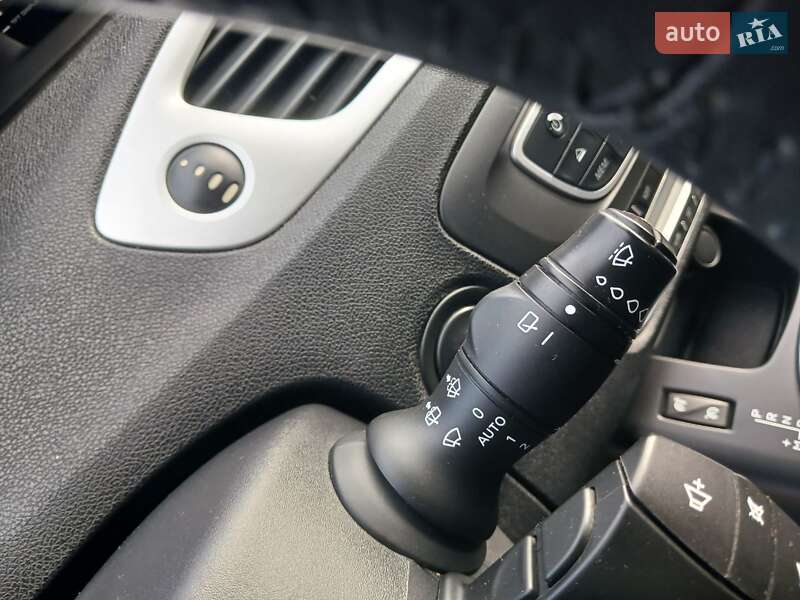 Минивэн Renault Grand Scenic 2010 в Кременчуге фото 17 Минивэн Renault Grand Scenic 2010 в Кременчуге
