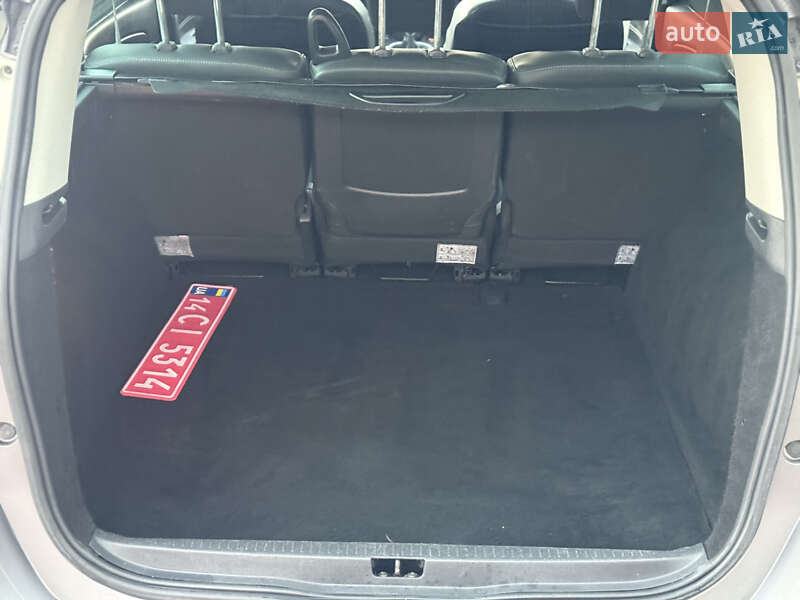 Минивэн Renault Grand Scenic 2012 в Стрые