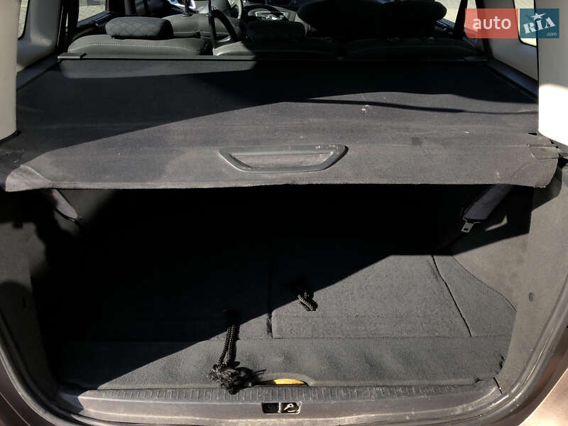 Минивэн Renault Grand Scenic 2010 в Киеве фото 15 Минивэн Renault Grand Scenic 2010 в Киеве