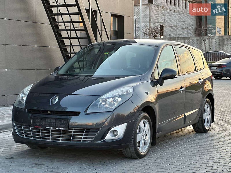 Мінівен Renault Grand Scenic 2010 в Дніпрі фото 4 Мінівен Renault Grand Scenic 2010 в Дніпрі