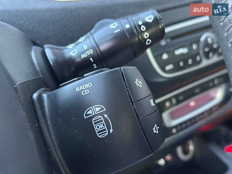 Мінівен Renault Grand Scenic 2010 в Дніпрі фото 36 Мінівен Renault Grand Scenic 2010 в Дніпрі