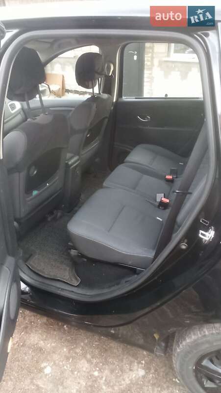 Минивэн Renault Grand Scenic 2011 в Киеве фото 4 Минивэн Renault Grand Scenic 2011 в Киеве