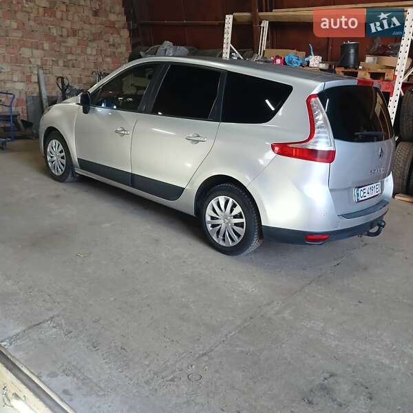 Минивэн Renault Grand Scenic 2010 в Черновцах