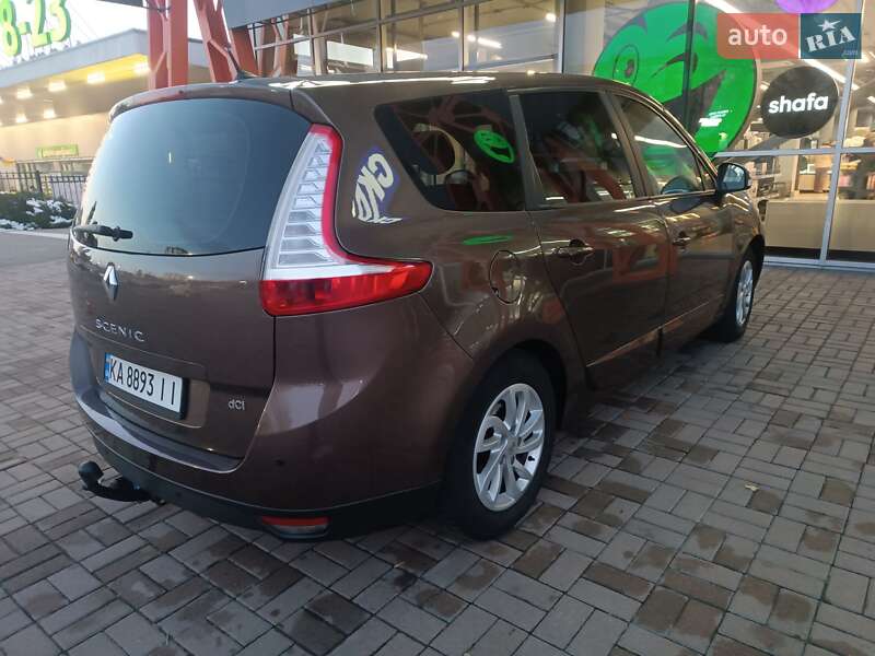 Минивэн Renault Grand Scenic 2012 в Киеве