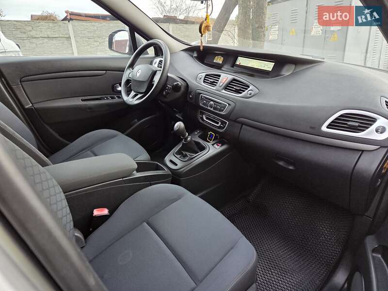 Минивэн Renault Grand Scenic 2009 в Харькове