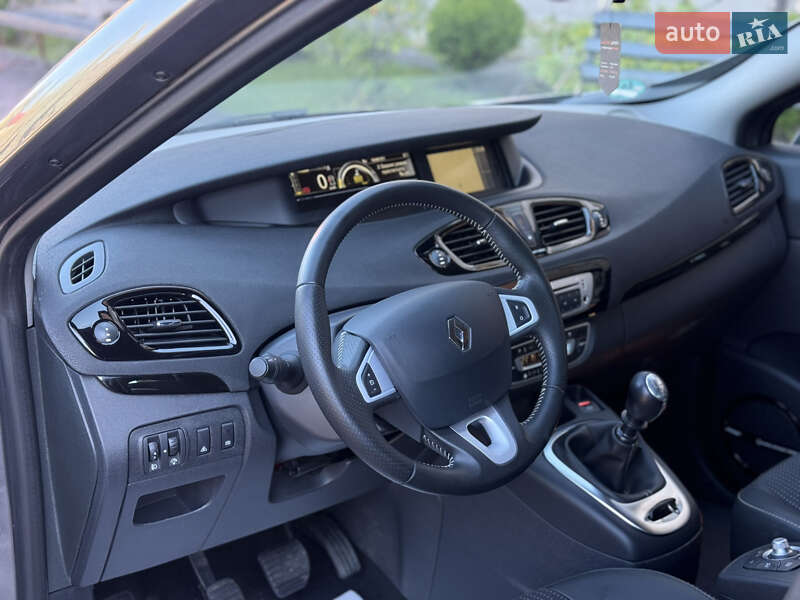 Мінівен Renault Grand Scenic 2013 в Стрию