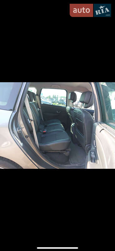 Мінівен Renault Grand Scenic 2013 в Стрию