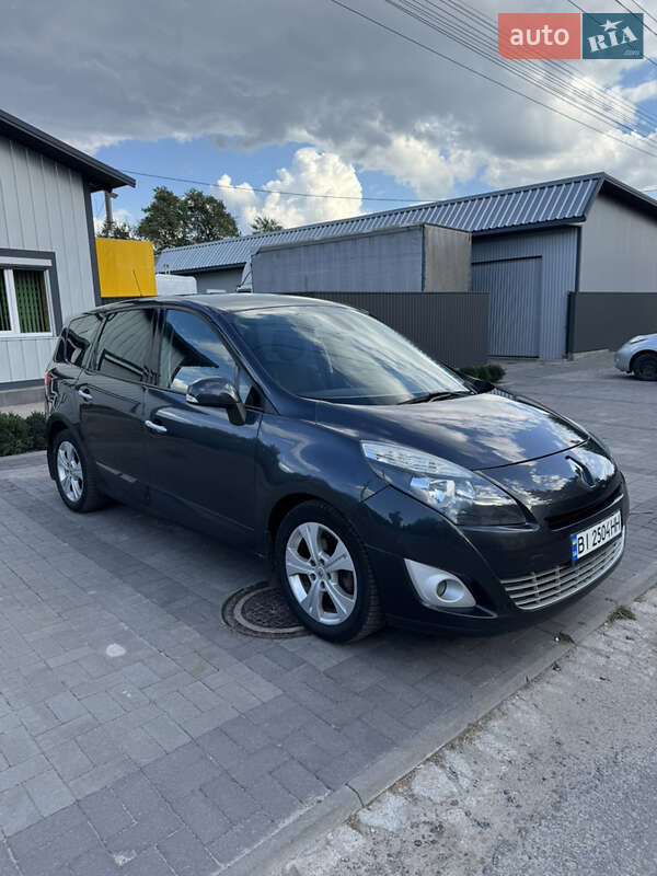 Renault Grand Scenic 2010 Renault Grand Scenic 2010