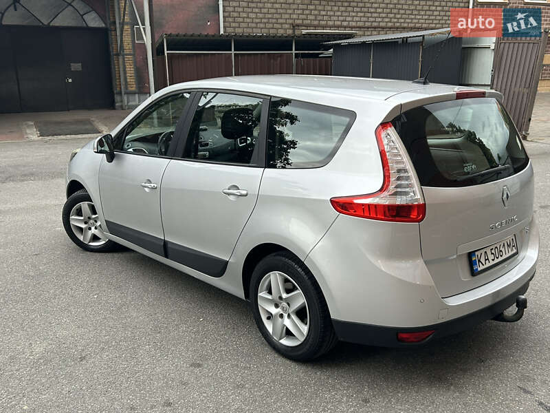 Минивэн Renault Grand Scenic 2013 в Киеве фото 17 Минивэн Renault Grand Scenic 2013 в Киеве