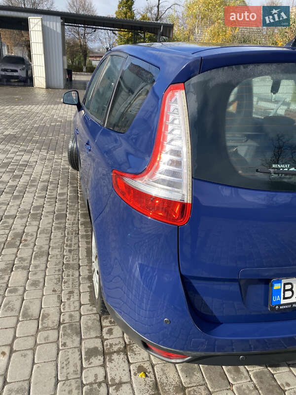 Минивэн Renault Grand Scenic 2012 в Староконстантинове