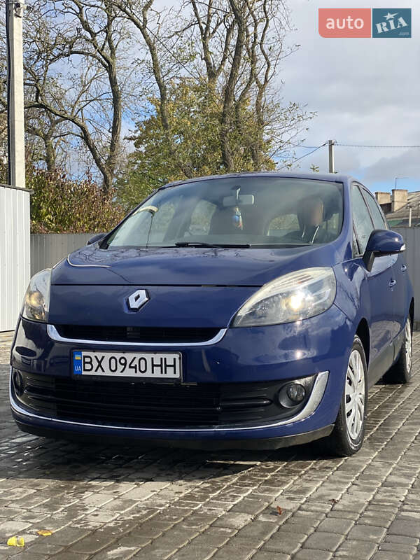 Минивэн Renault Grand Scenic 2012 в Староконстантинове