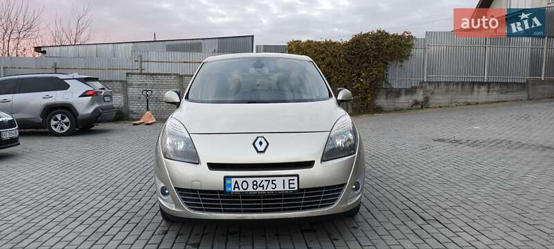Мінівен Renault Grand Scenic 2010 в Мукачевому