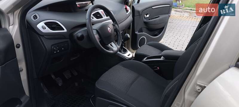 Мінівен Renault Grand Scenic 2010 в Мукачевому