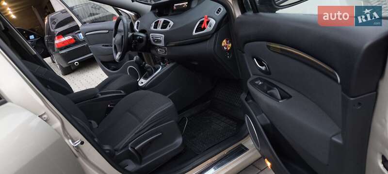 Мінівен Renault Grand Scenic 2010 в Мукачевому